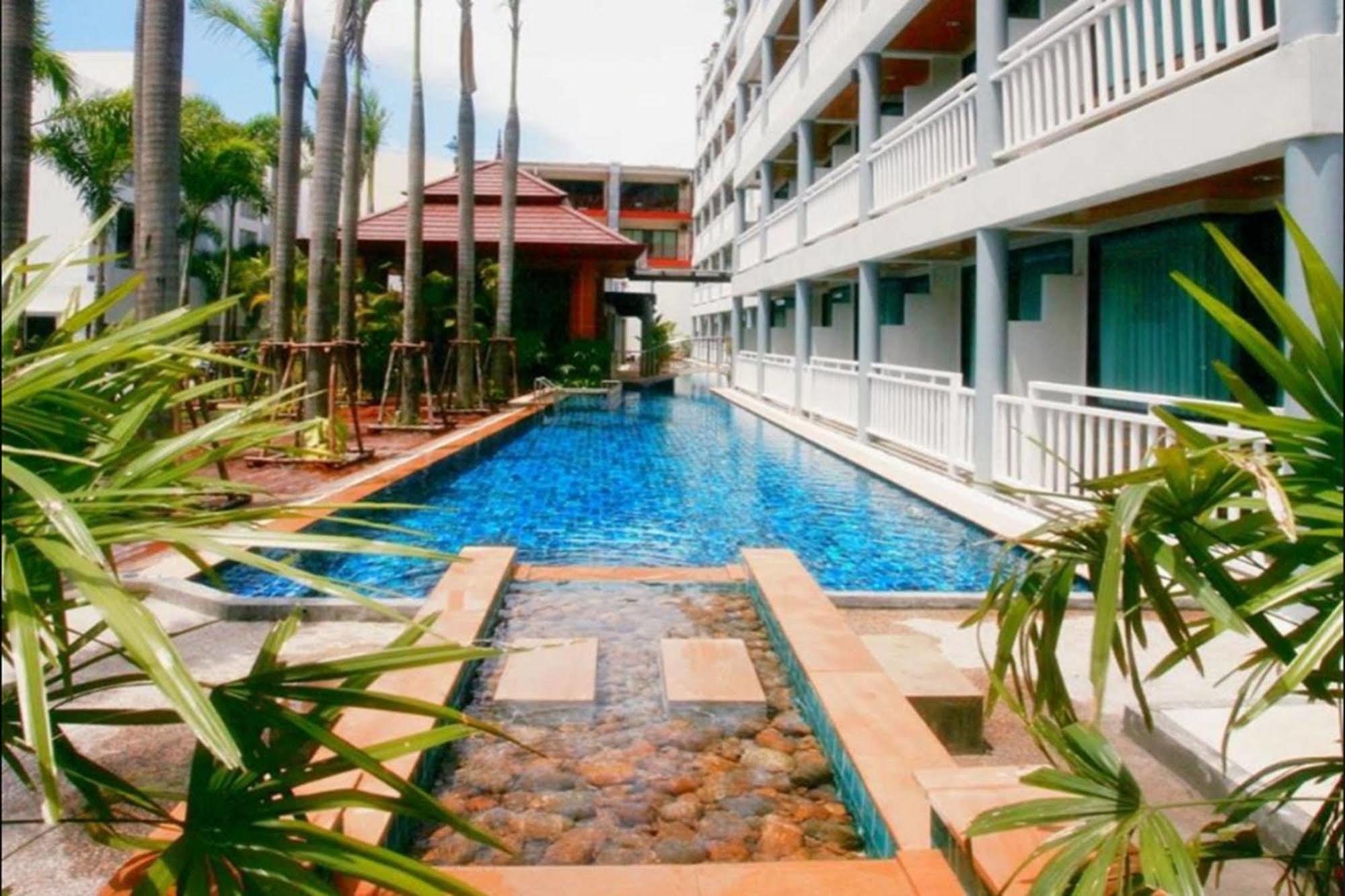Honey Resort, Kata Beach Екстериор снимка