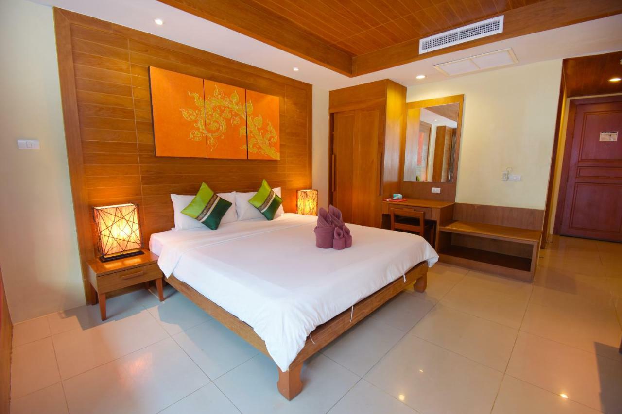 Honey Resort, Kata Beach Екстериор снимка