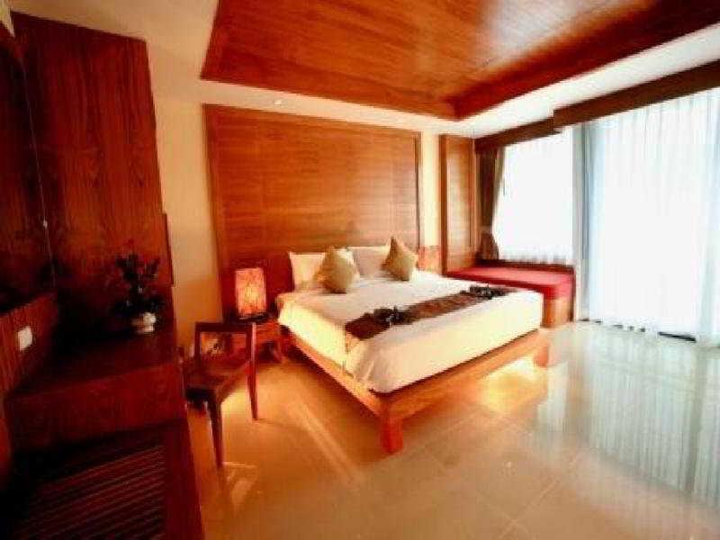 Honey Resort, Kata Beach Екстериор снимка